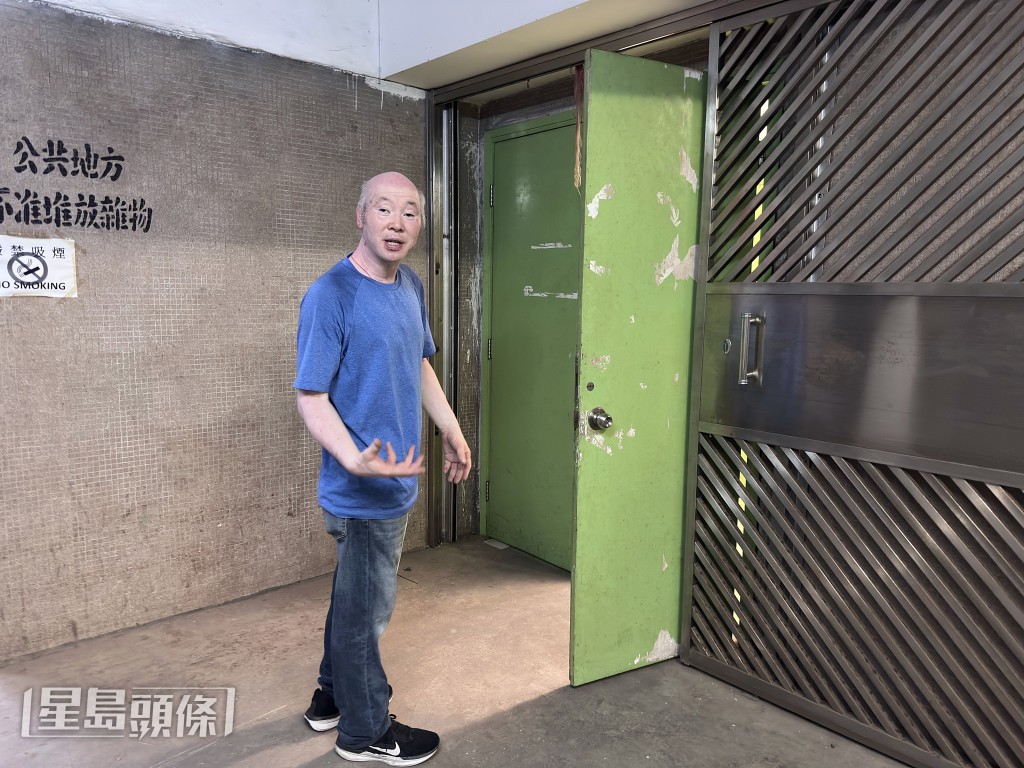 報案倉貨職員。梁國峰攝