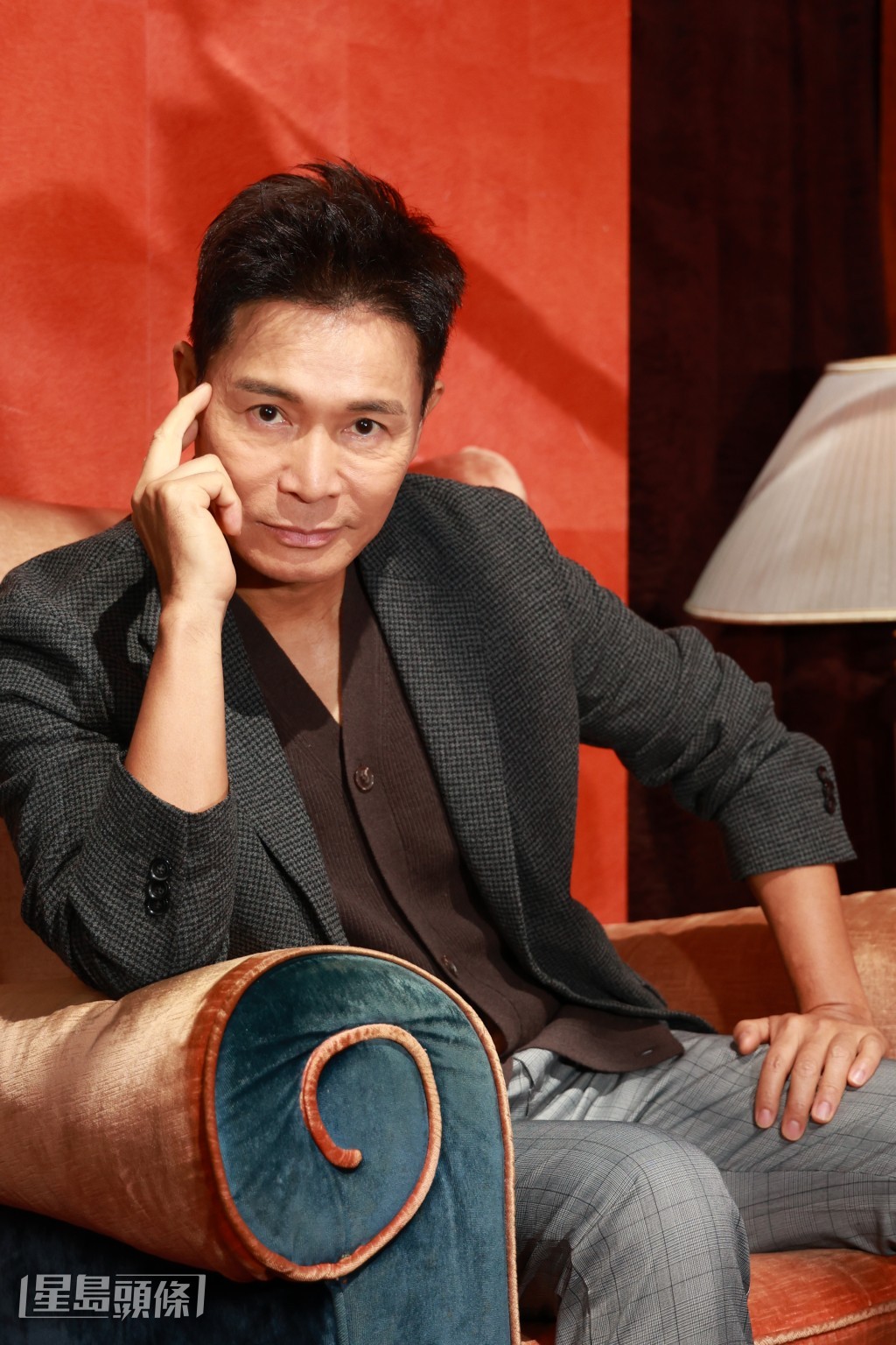 今次劇中拍檔都很勤力，促使安仔也要更勤力，絕不可鬆懈。