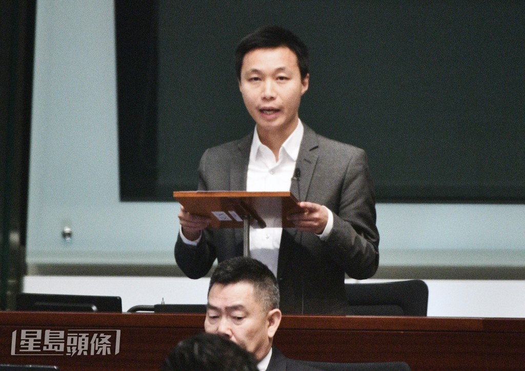 勞聯立法會議員林振昇表示,新措施有助鼓勵年輕政府僱員組織家庭,並希望對私營機構起示範作用。資料圖片 勞聯立法會議員林振昇表示,新措施有助鼓勵年輕政府僱員組織家庭,並希望對私營機構起示範作用。資料圖片