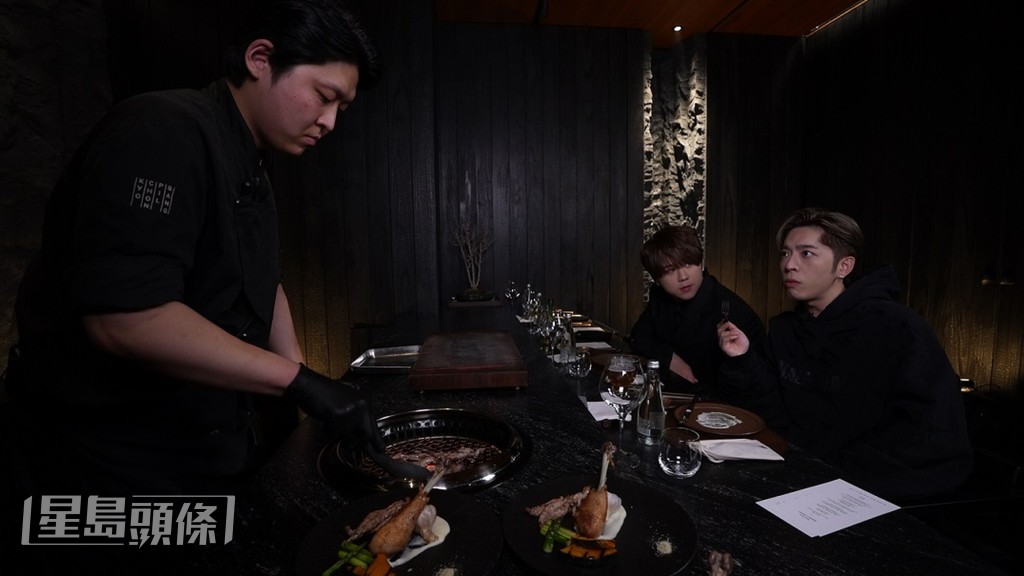他們更曾到訪《黑白大廚》參賽廚師所屬餐廳,大歎人氣美食。 他們更曾到訪《黑白大廚》參賽廚師所屬餐廳,大歎人氣美食。