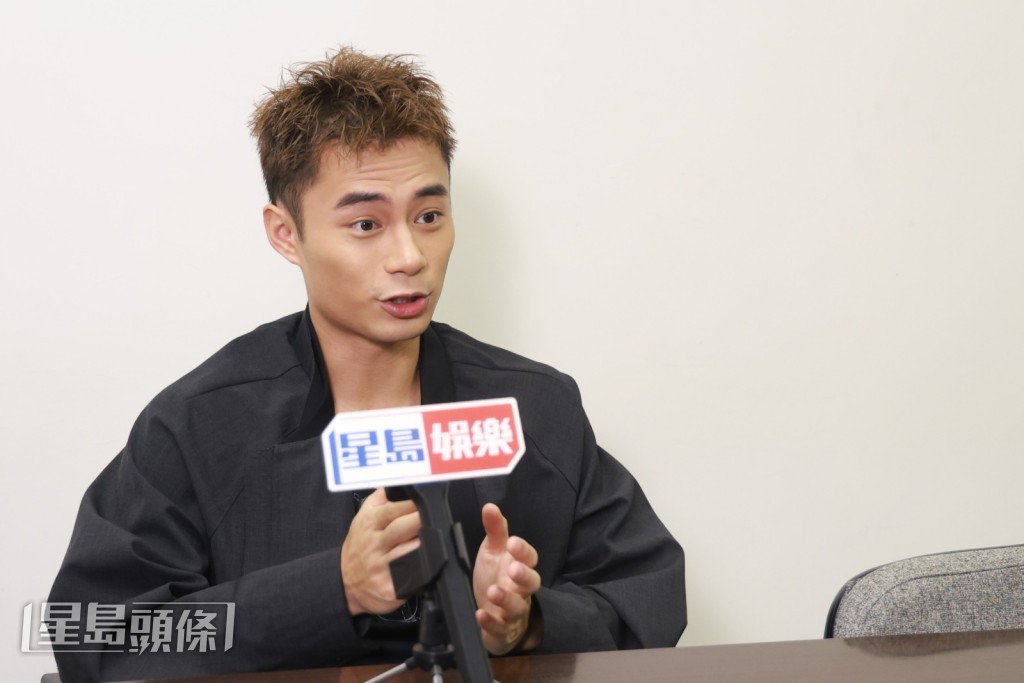 對於未來重心會否放在內地發展，他說：「邊度有角色需要我，我就去邊度。重心我會放喺拍戲，做好演員。」
