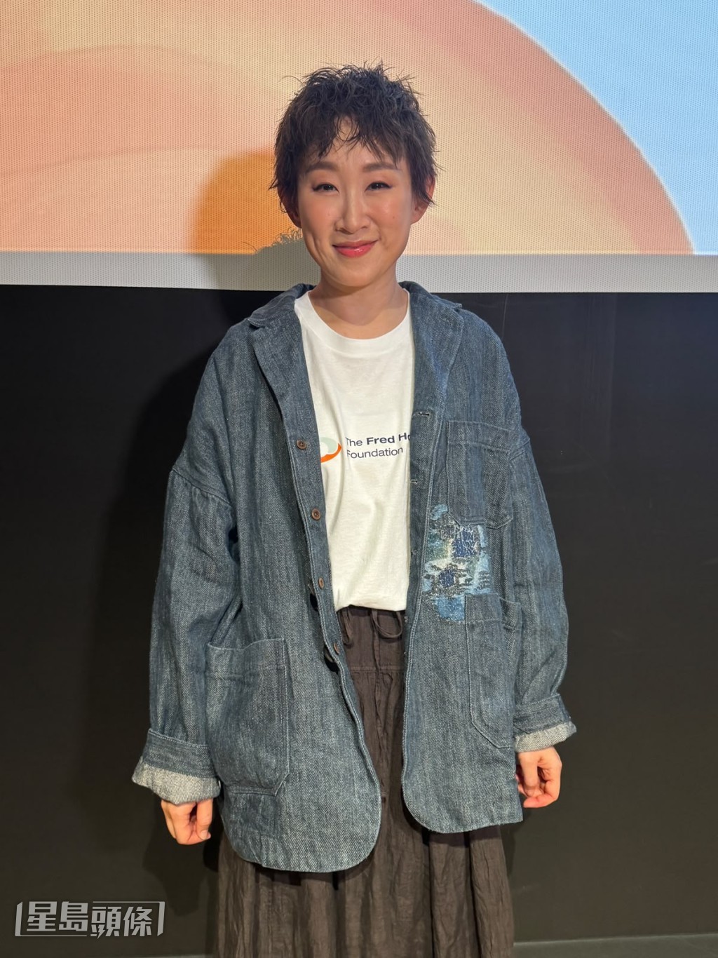 笑言剪短了好爽外,又可以好耐都不用再去剪。 笑言剪短了好爽外,又可以好耐都不用再去剪。