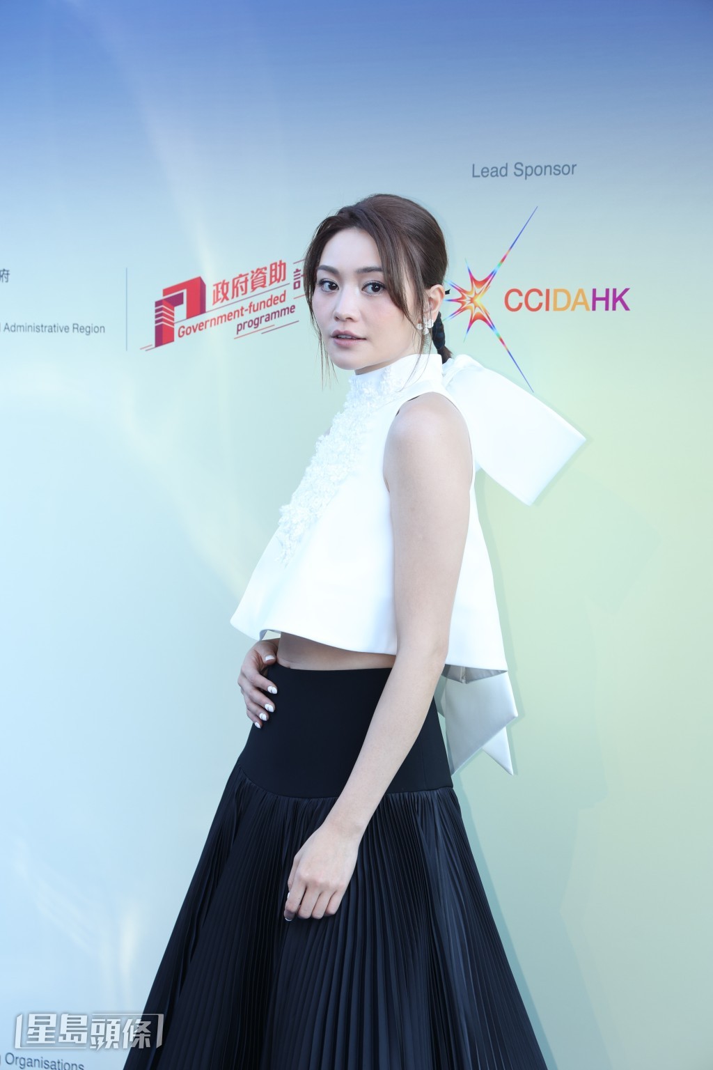 關嘉敏現身《VIRTUOSE：高級訂製的藝術2025》欣賞時裝展。