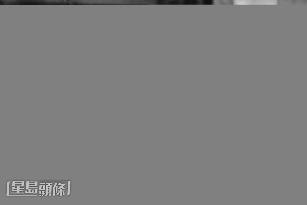頒先後奪得觀眾票選銀桑獎及專業觀眾黑龍大獎,成為本屆大贏家。 頒先後奪得觀眾票選銀桑獎及專業觀眾黑龍大獎,成為本屆大贏家。