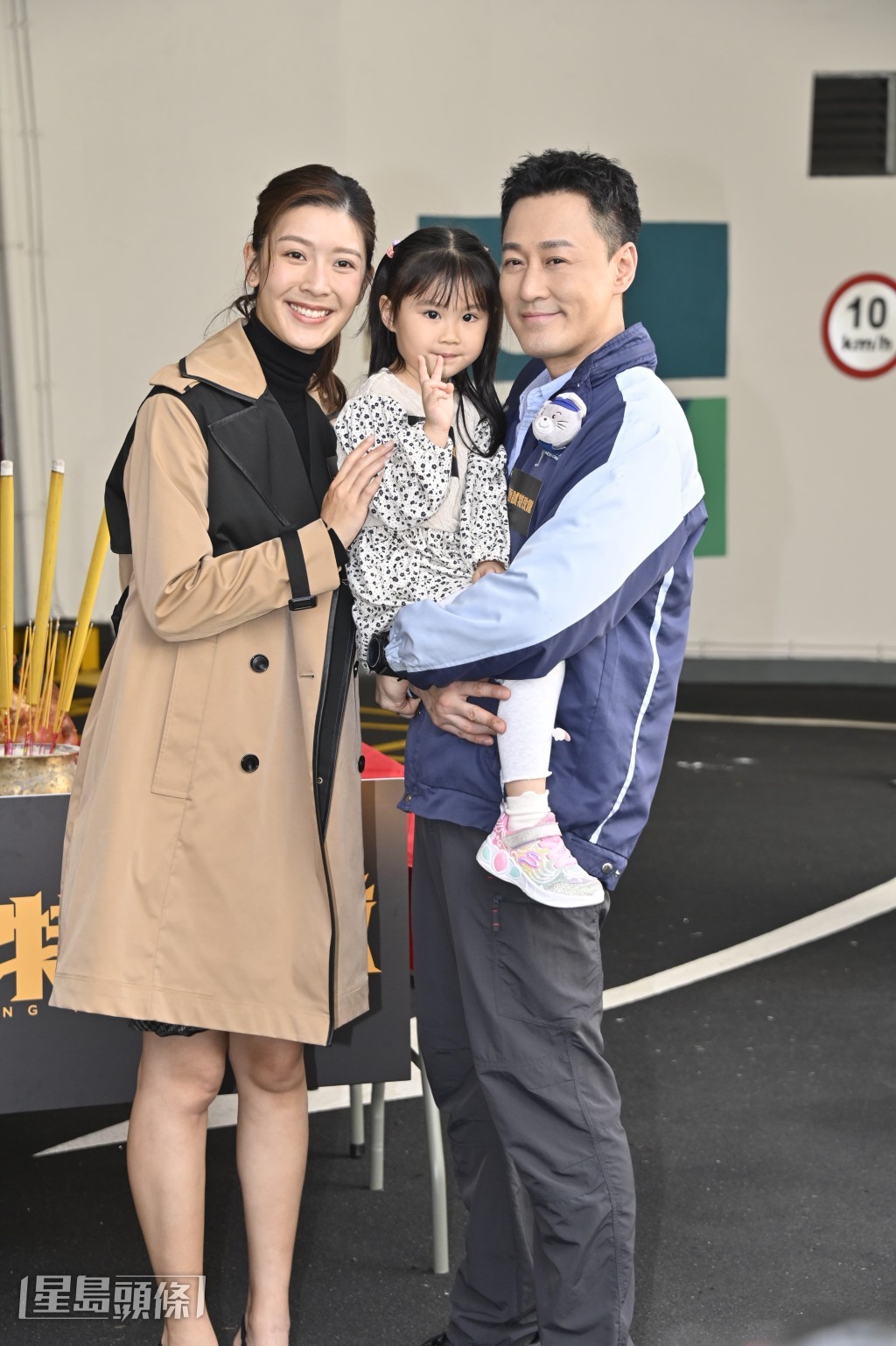  講到電影與子女面試學校有關，他們都表示有很深感受。