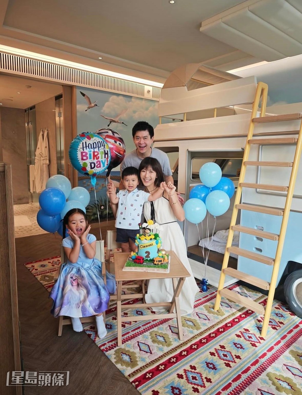 片中哪吒受盡別人嘲笑，若現實中子女遇不公，余香凝會先聆聽孩子的說法。