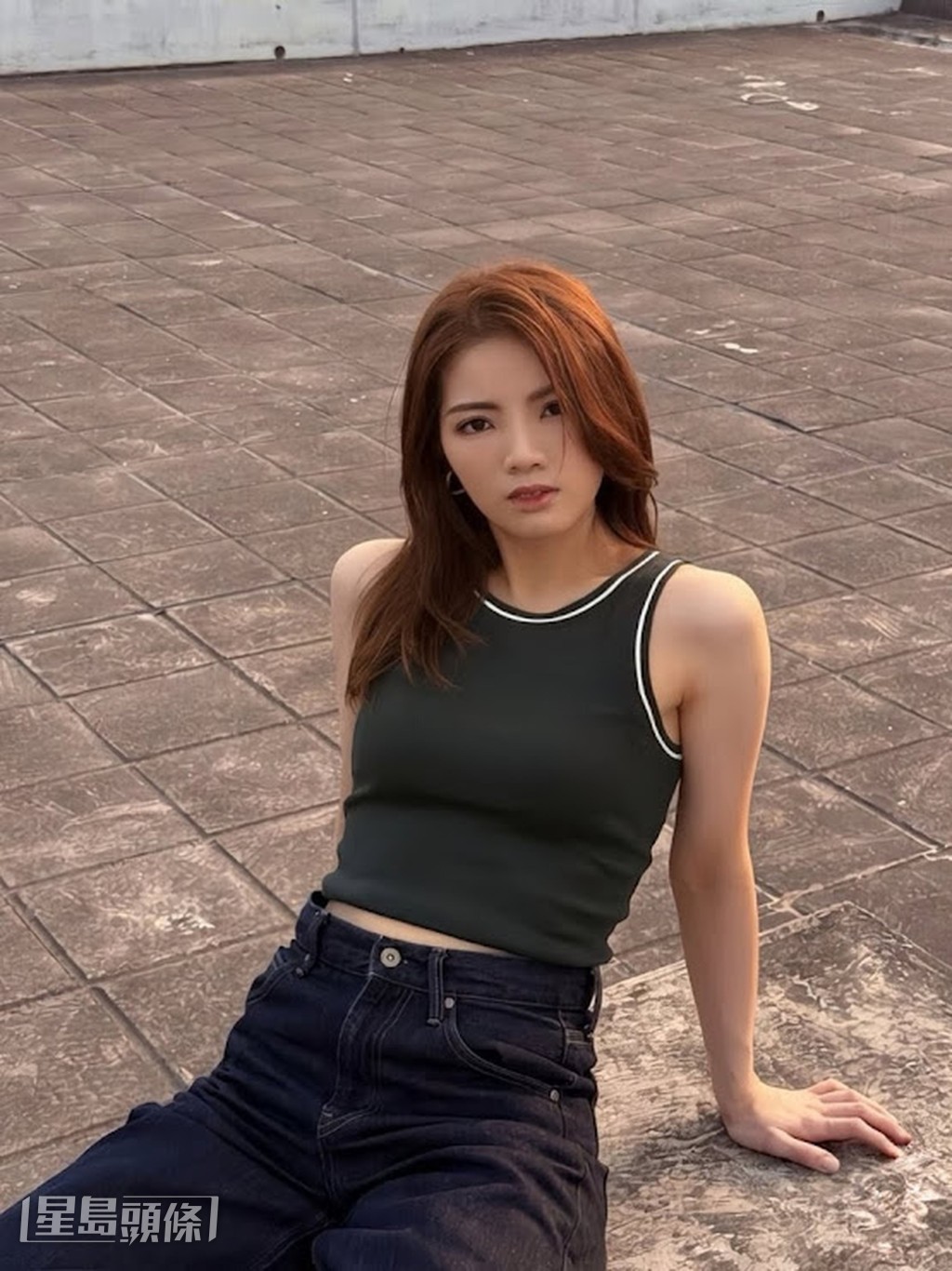 如今的吳文懿也可自信地穿上小背心,敢於露出小蠻腰。 如今的吳文懿也可自信地穿上小背心,敢於露出小蠻腰。