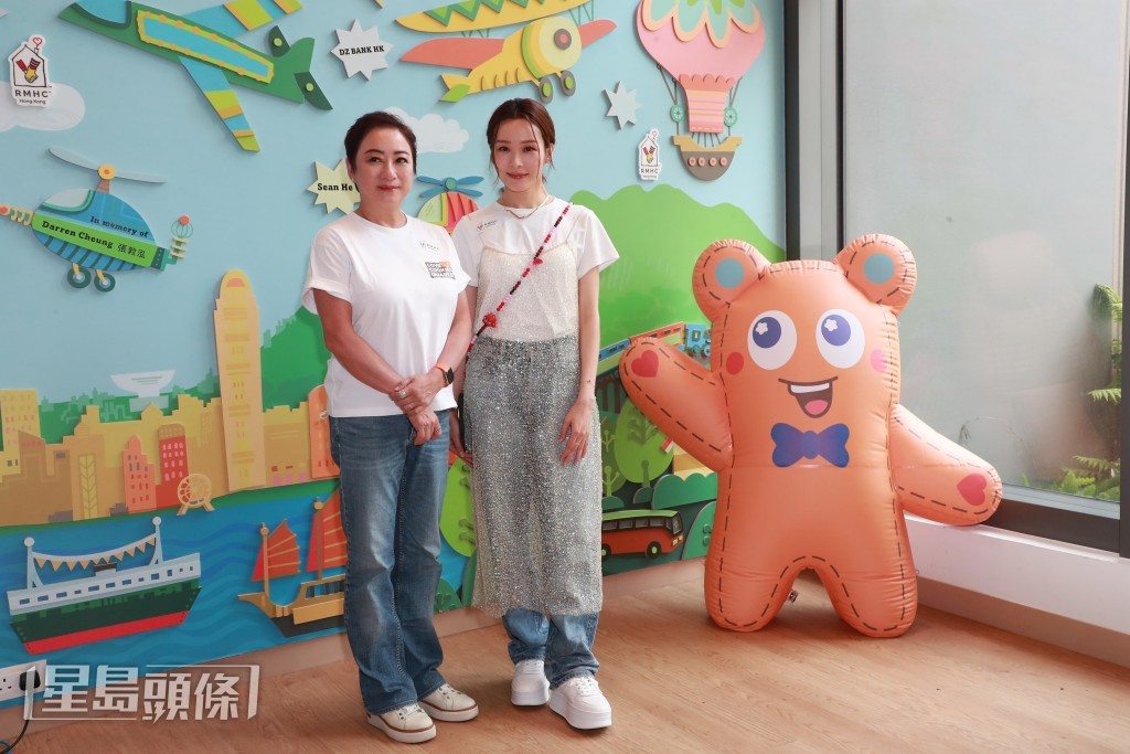 提到母親節,Ali表示會跟家人慶祝。 提到母親節,Ali表示會跟家人慶祝。