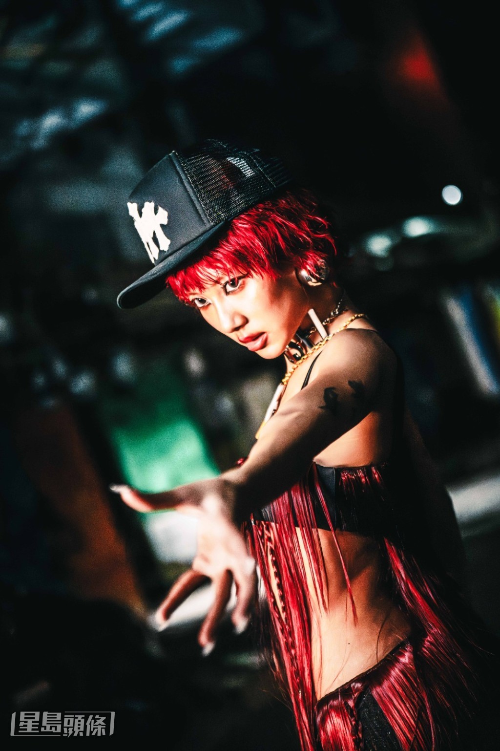 女團COLLAR成員邱彥筒（Marf）昨日推出年度第二支個人單曲《Rrrr》。