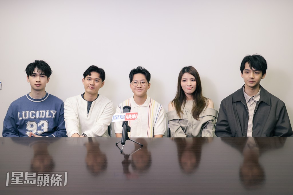 五人齊與觀眾分享拍攝點滴。