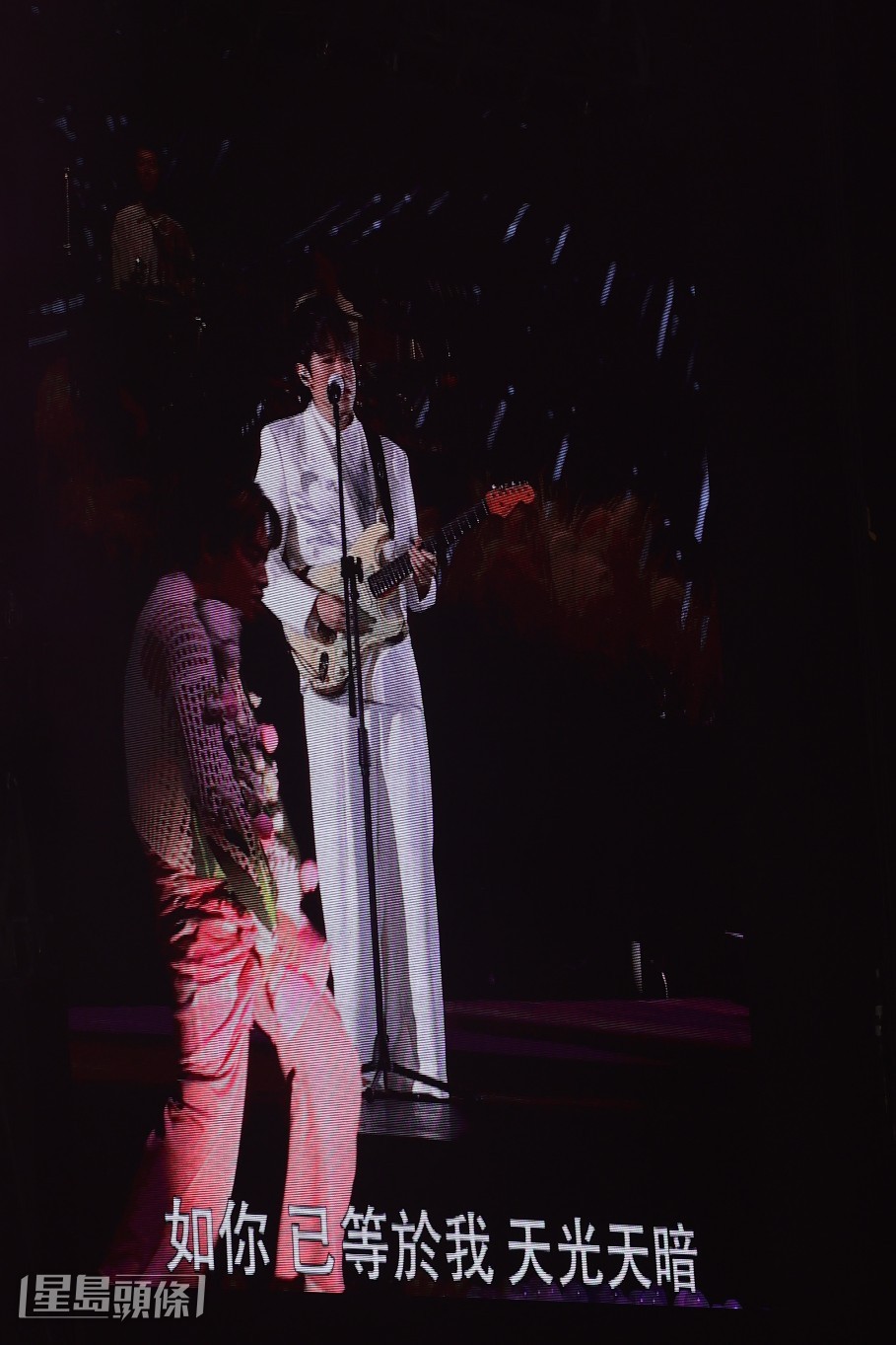 一開場,揀咗《Lost at first sight》。 一開場,揀咗《Lost at first sight》。