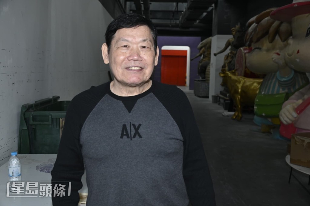 提到人工問題和陳年舊帳,火星坦言對成龍感到心淡。 提到人工問題和陳年舊帳,火星坦言對成龍感到心淡。