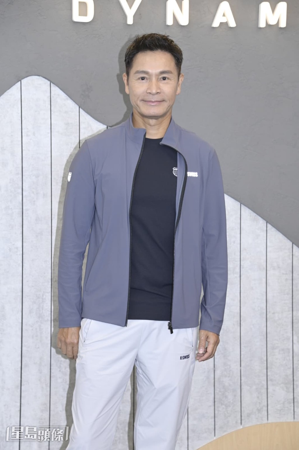安仔表示，過往打一次網球便要休息幾天，經歷一年時間由關曜儁訓練下，現在打網球是朋友們要休息幾天。