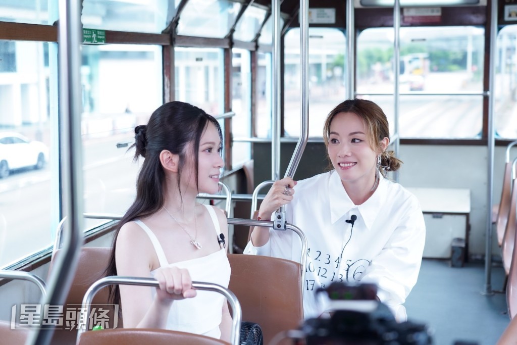 Stephy說：「其實每個人都會緊張，即使好有經驗嘅前輩，都話我知佢哋都會演出前緊張，正常架！」
