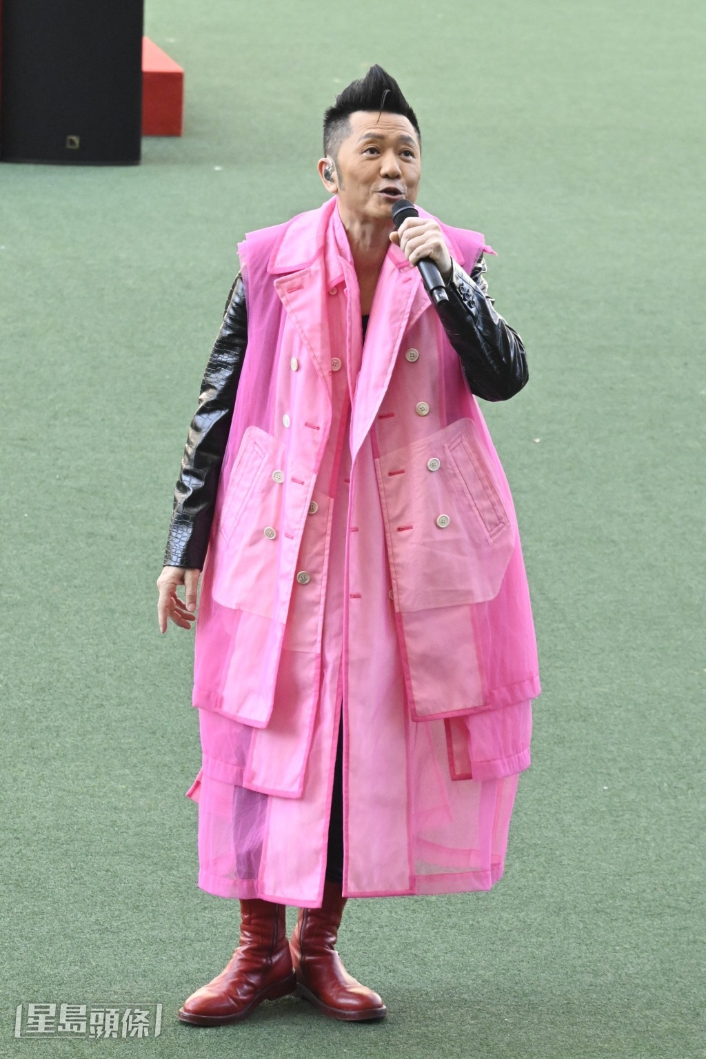 曾是馬主的蘇志威表示，現階段仍要照顧退役愛駒「駿王」。