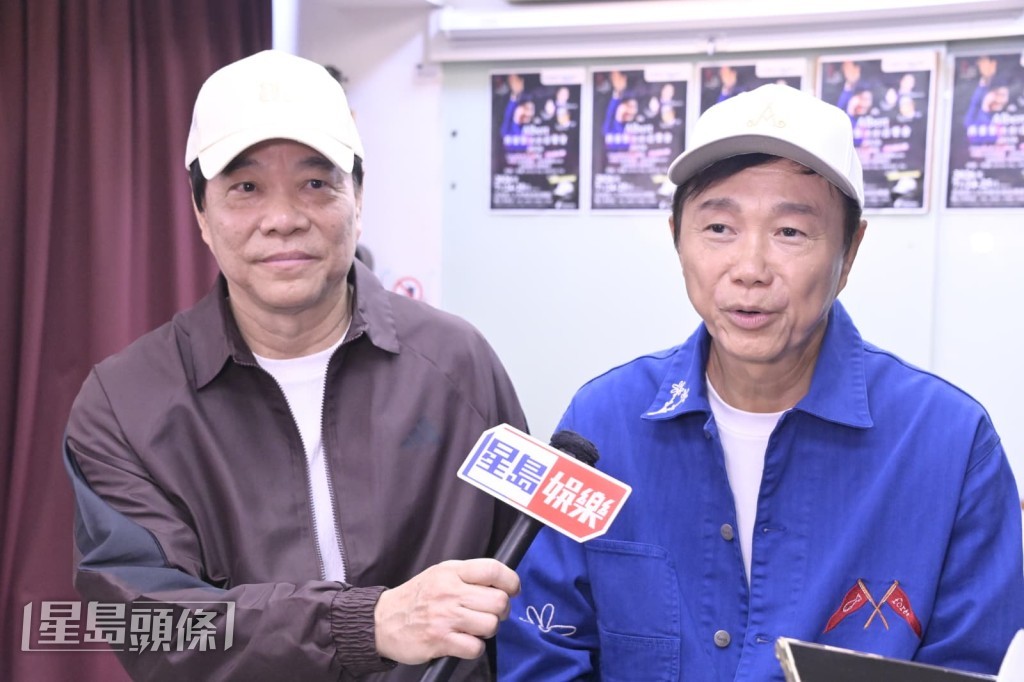  對於他表示設粉絲發問環節，他指甚麼都能問。