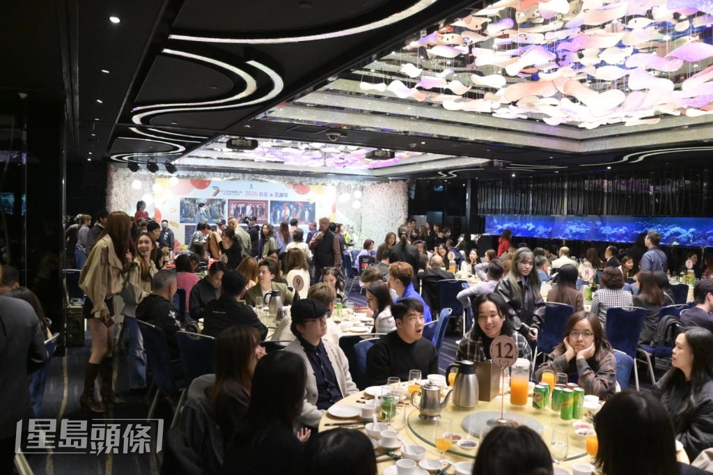 活動上為劇集去年劇集《新聞女王2》、《刑偵12》以及《巨塔之后》慶功,並預告劇集《正義女神Themis》、《玫瑰戰爭》《模仿人生》以及《夫妻的博弈》即將登場。 活動上為劇集去年劇集《新聞女王2》、《刑偵12》以及《巨塔之后》慶功,並預告劇集《正義女神Themis》、《玫瑰戰爭》《模仿人生》以及《夫妻的博弈》即將登場。