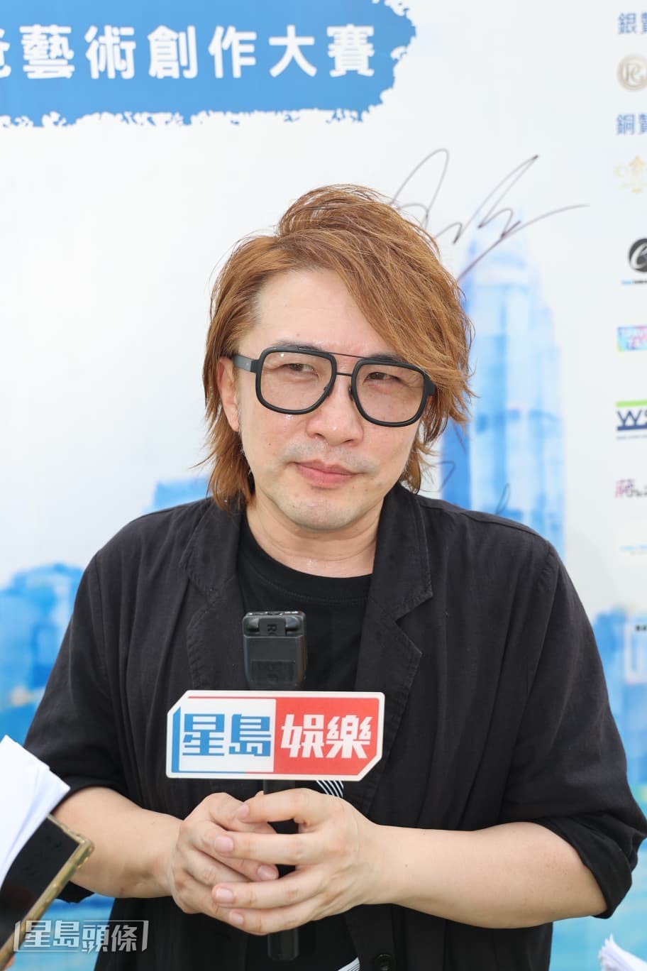 提到谷婭溦隨後暫別《中4》評審工作，張崇德笑言自己沒那麼大能力影響電視台。