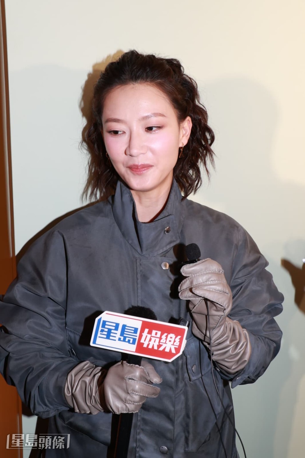 還有今次與古天樂一同獲獎感覺很夢幻。