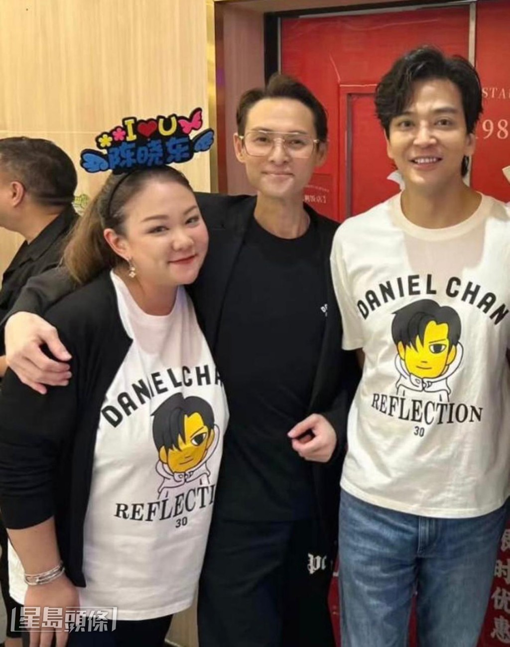  與海俊傑夫婦份屬好友的陳曉東，指Effie的離世，加上大埔火災情況，接二連三的壞消息特別傷感。