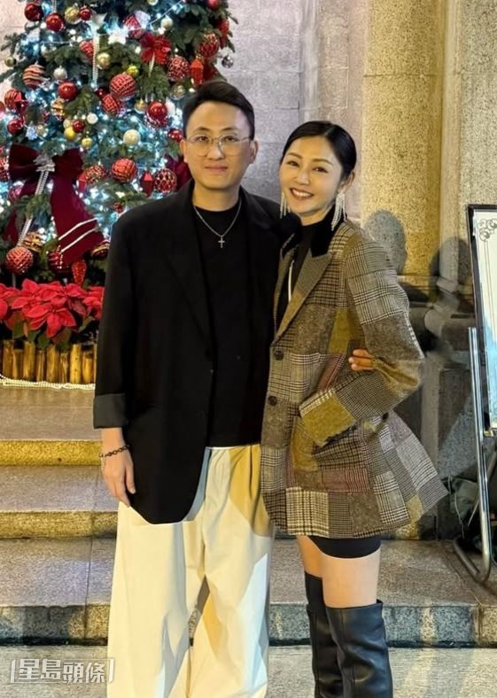 卫诗雅透露圣诞和新年刚好在香港，可以与老公一齐度过。