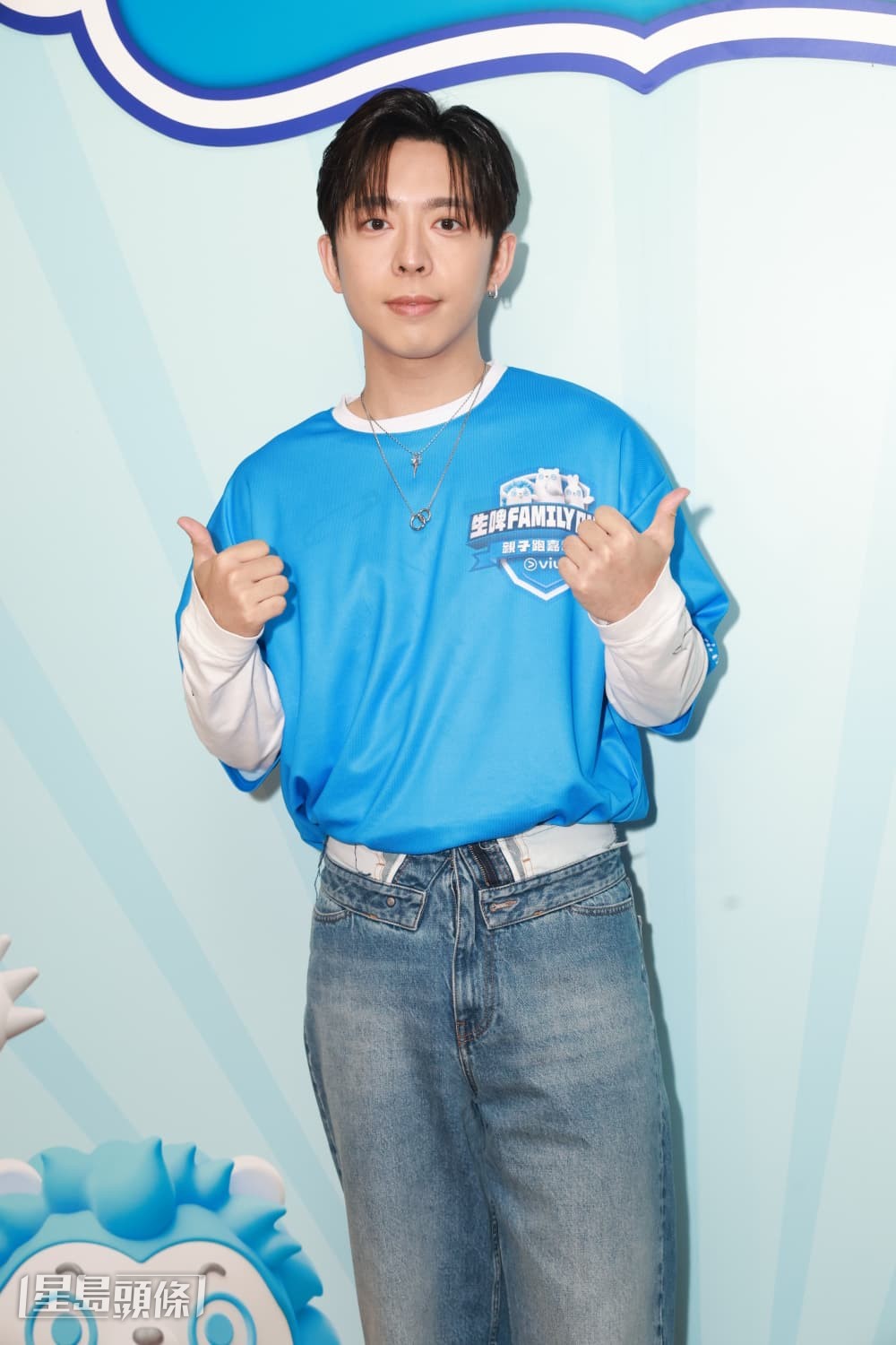 Edan指宣傳事宜由公司安排，自己作為歌手，若出歌到電台宣傳，令更多人聽到當然是好開心事，若公司安排到都會做。