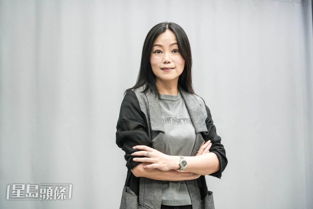 李慧群建議「畏高」的投資者,美股先買三分一貨。 吳艷玲 攝 李慧群建議「畏高」的投資者,美股先買三分一貨。 吳艷玲 攝