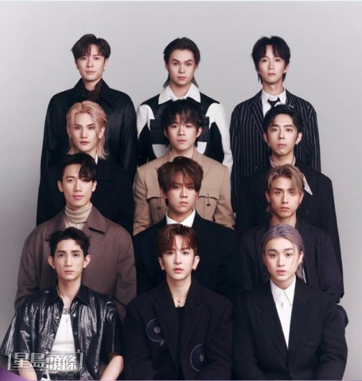 草蜢想搞一个「全组合」形式演唱会,希望能邀得MIRROR参与。 草蜢想搞一个「全组合」形式演唱会,希望能邀得MIRROR参与。