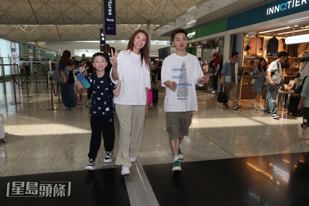 對於今次「輝智號」由列車升呢到客機，譚輝智表示要多謝旅行社。