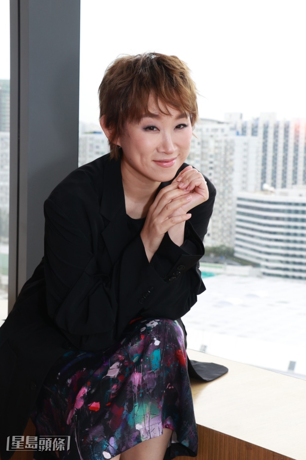 Ivana今次扮演一名編劇,與阿祖所飾演的導演既是工作拍檔,亦是夫妻。 Ivana今次扮演一名編劇,與阿祖所飾演的導演既是工作拍檔,亦是夫妻。