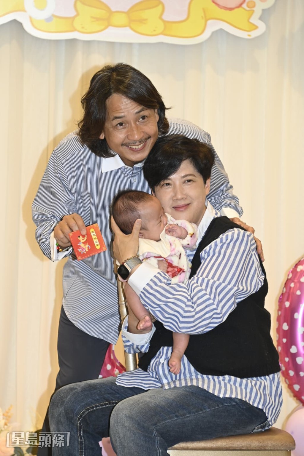 他又指做父母不應該將所有事情交予工人姐姐。