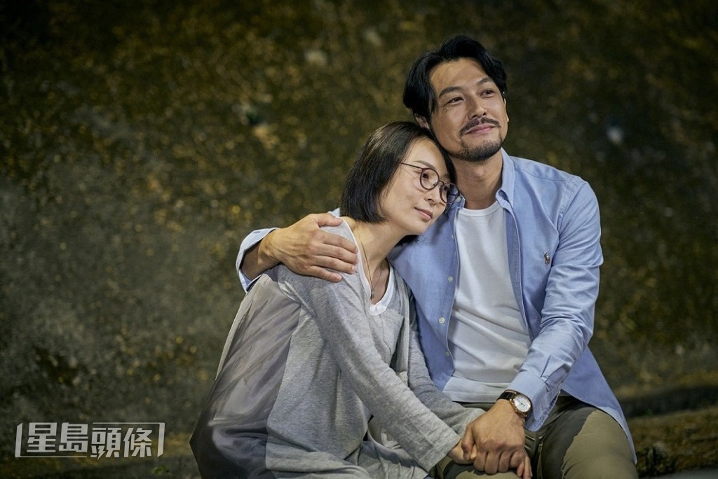 周家怡被肥仔爆喜歡姊弟戀! 周家怡被肥仔爆喜歡姊弟戀!