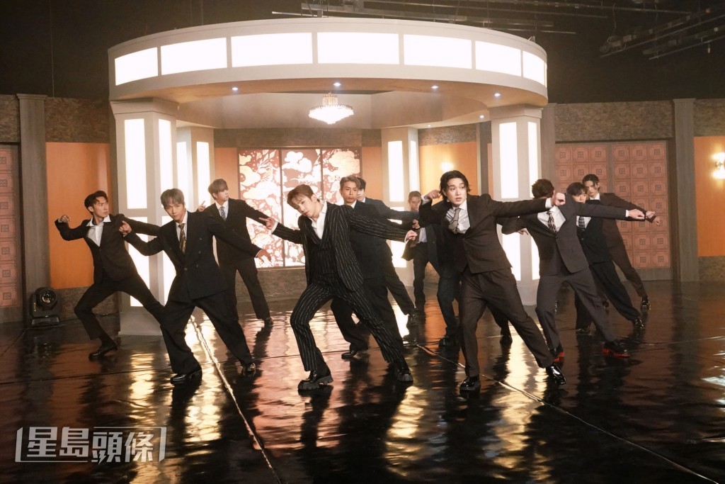 缺席的MIRROR有5位成員入圍我最喜愛男歌手。