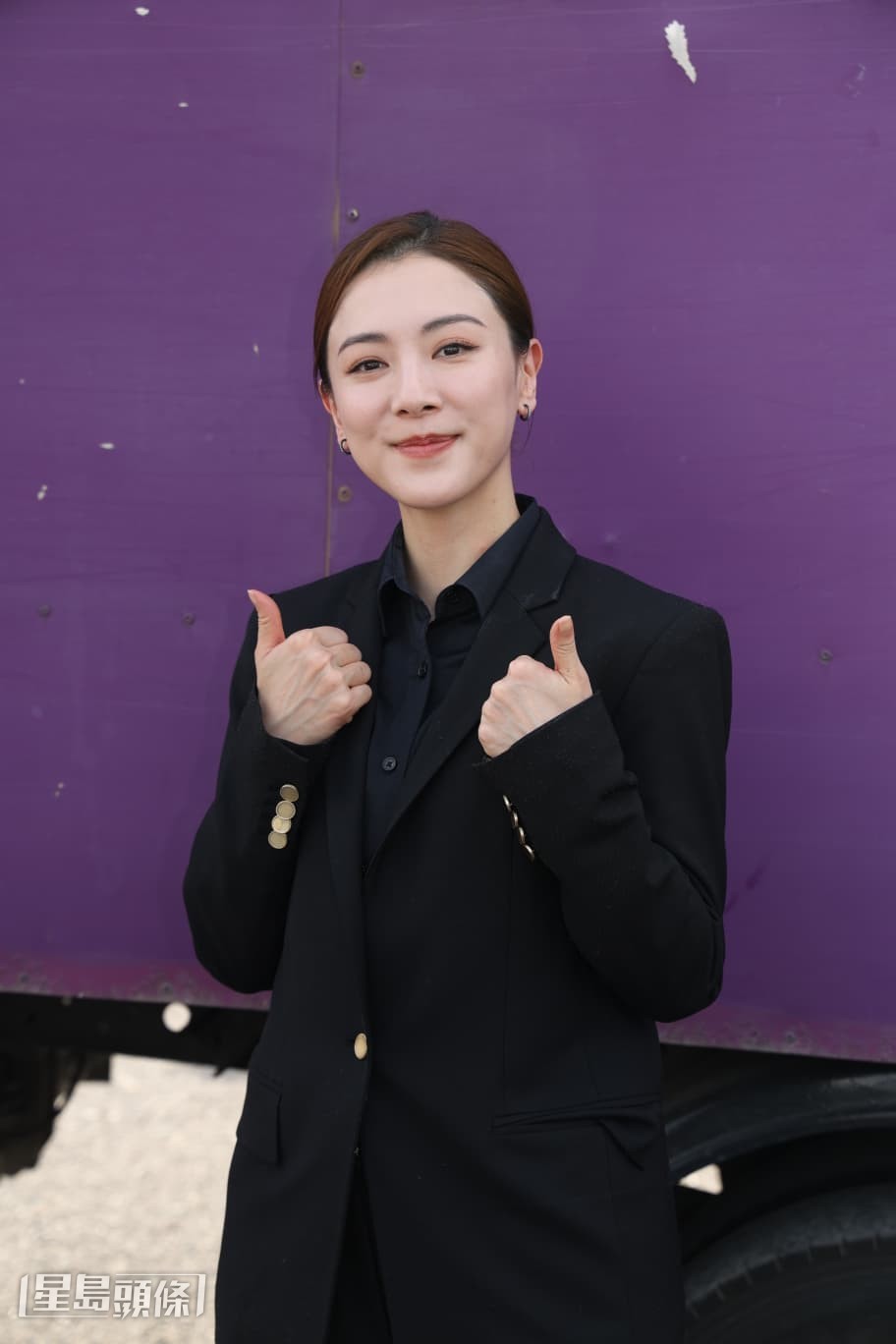 問事前有和老公曾國祥報備？王敏奕笑言有。