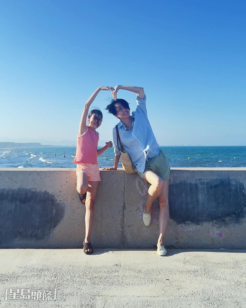 暑假將至,Gigi一家會赴西班牙探親,也會為女兒安排活動。 暑假將至,Gigi一家會赴西班牙探親,也會為女兒安排活動。