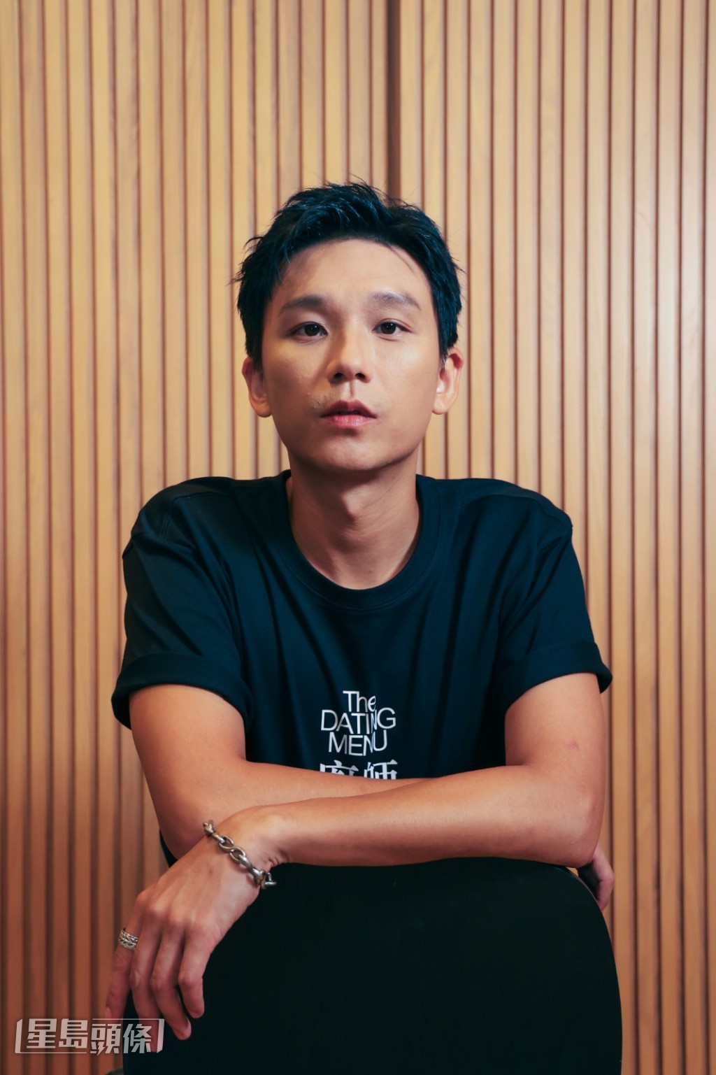 小野曾經歷演員生涯低谷,一度兼職維持生計。 小野曾經歷演員生涯低谷,一度兼職維持生計。