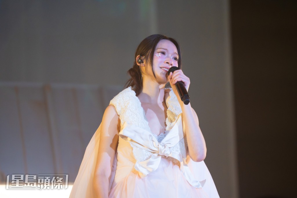 兩晚演出,Cloud都被觀眾的熱情感動到喊 兩晚演出,Cloud都被觀眾的熱情感動到喊