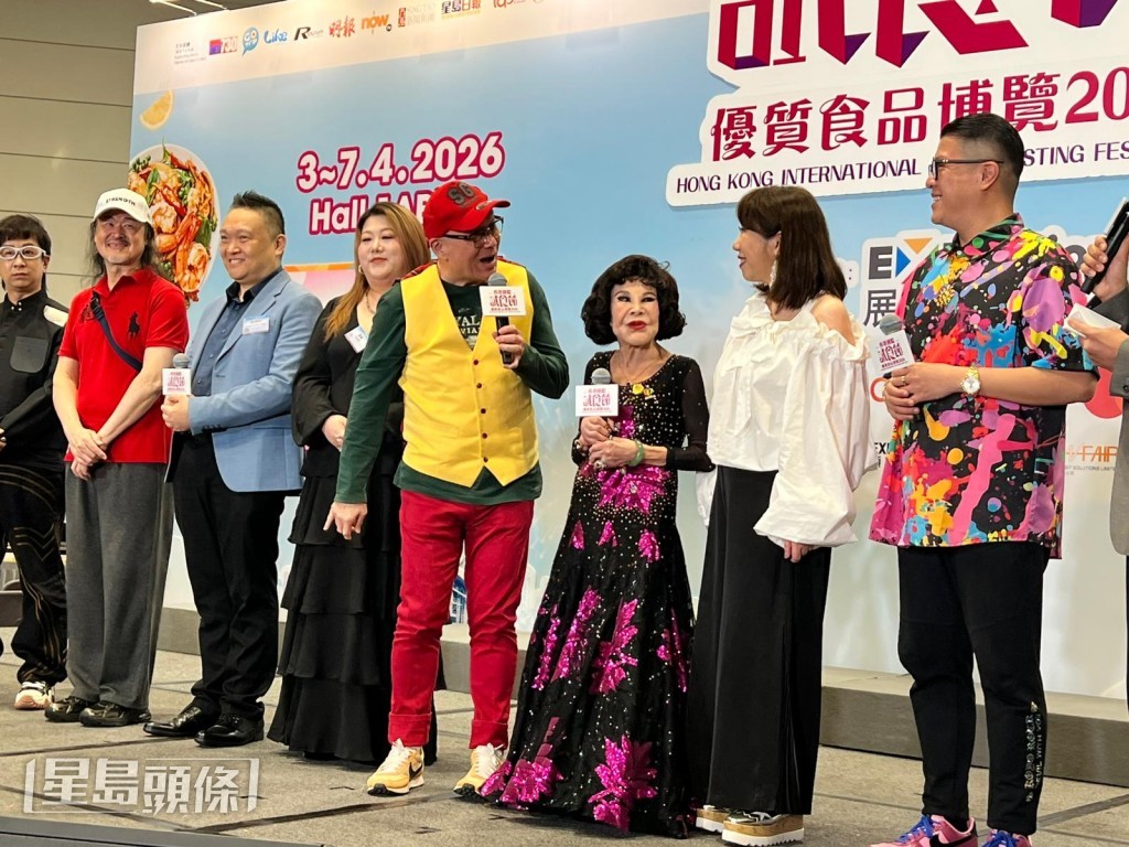 黃夏蕙將在元朗、深圳大鵬興建兩所安老院。 黃夏蕙將在元朗、深圳大鵬興建兩所安老院。