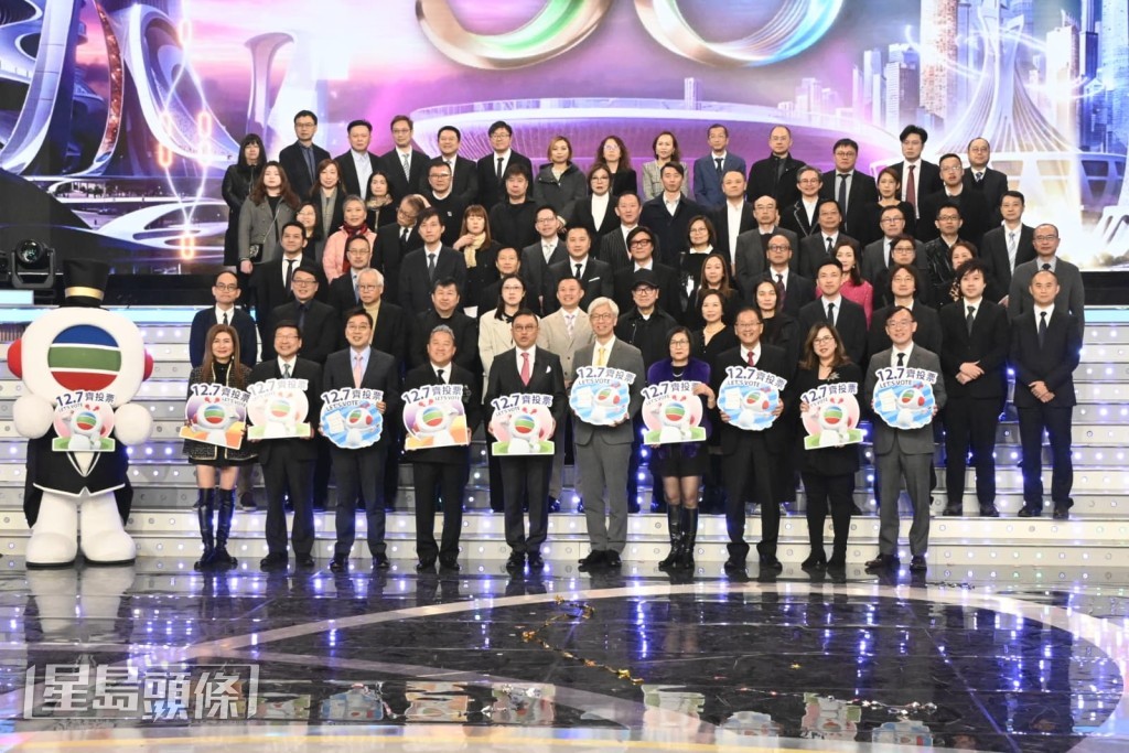 曾志偉繼續做TVB總經理(節目內容營運)。