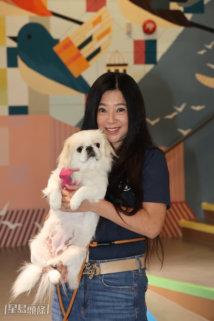 7月9日起1000間食肆允許動物進入處所室內措拖感期待，她亦會在實施首日親身支持。