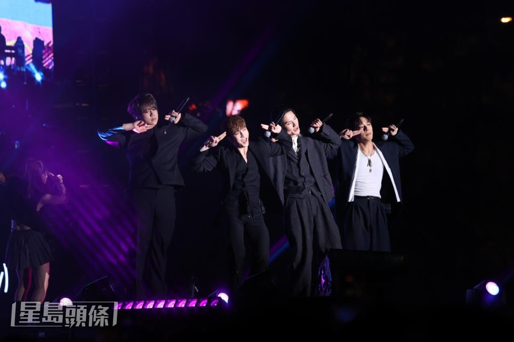 Jeremy表示無論MIRROR 12個或4個人站在不同舞台，希望這天帶回憶給大家。