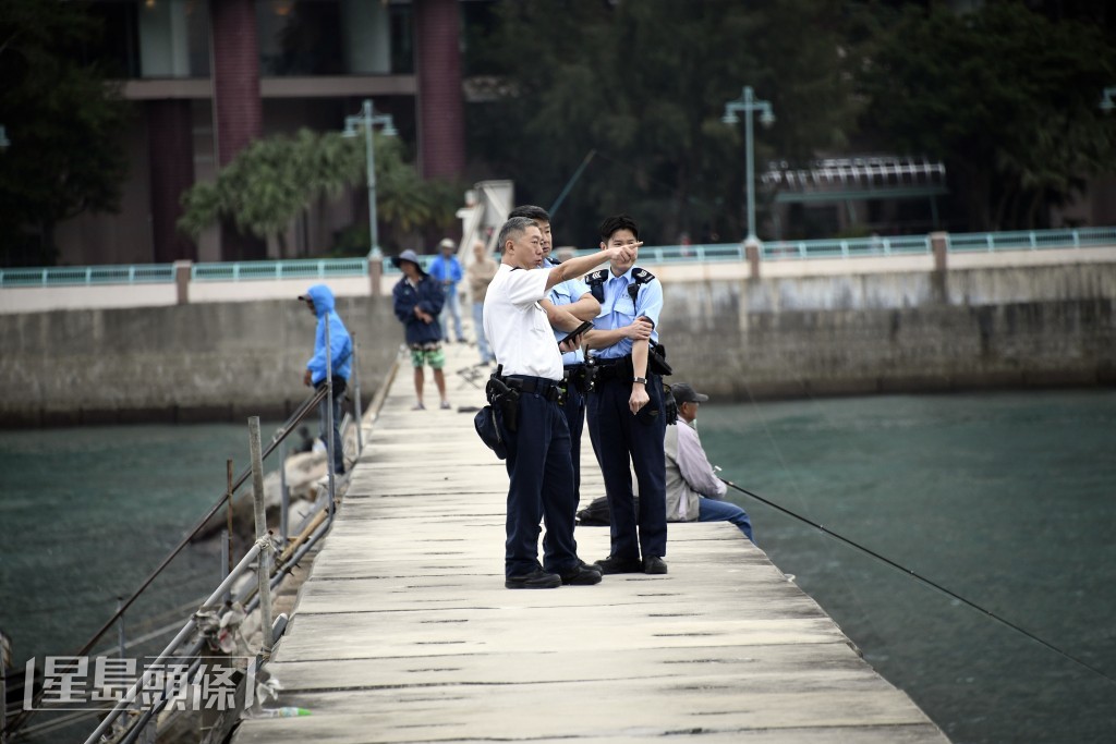 警方調查後懷疑事主釣魚期間意外墮海。楊偉亨攝