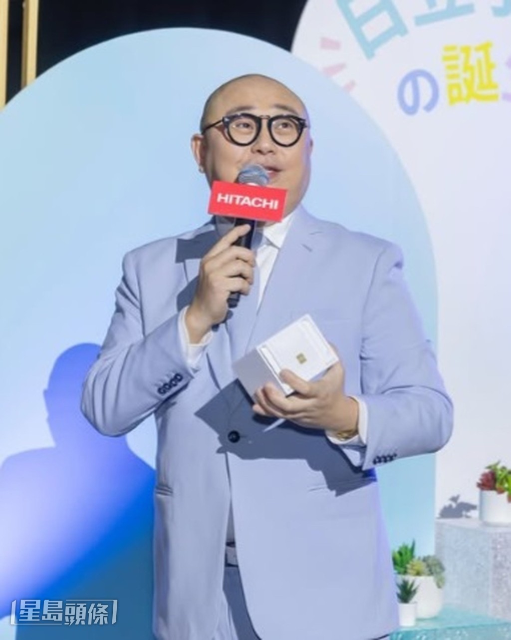 李海銅難忘第一次到訓練班時，導師阿Bob問大家想成為怎樣的藝人。