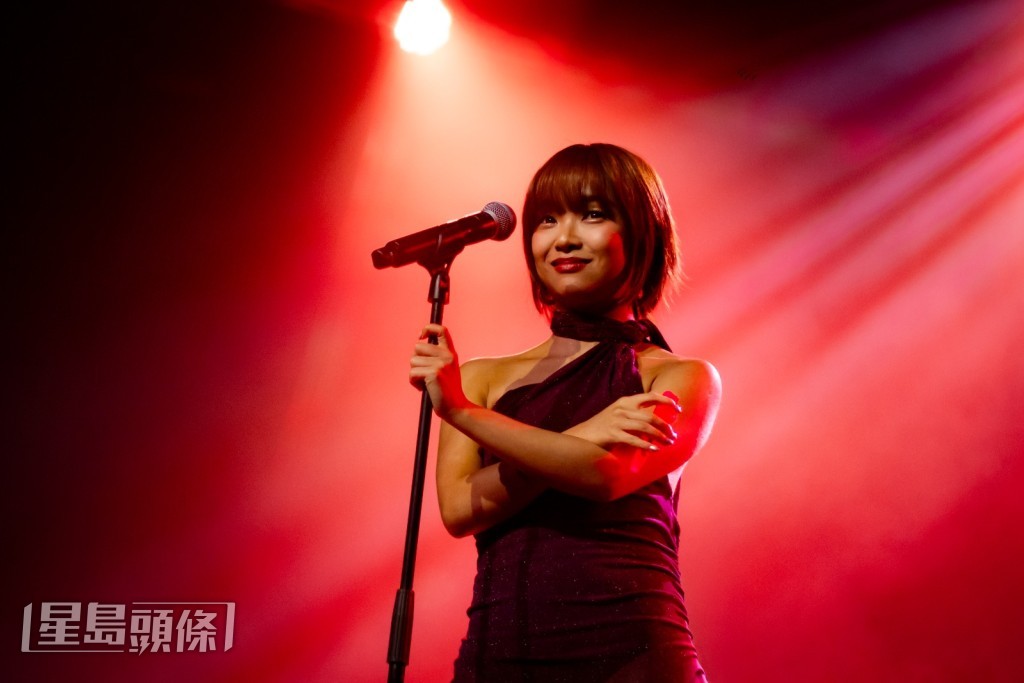 觀眾反應亦空前熱烈，全場爆滿之餘，更驚見不少外國面孔。