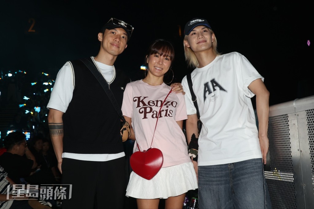 邱士缙和女友李炘颐、李骏杰。