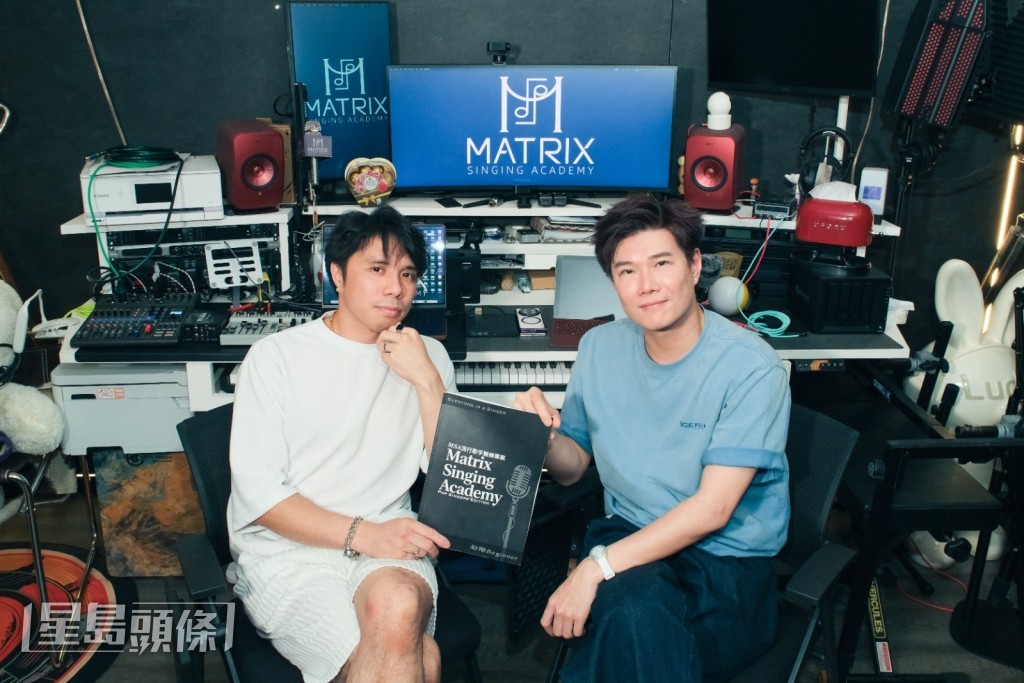 李澧恩(左)與張與辰在音樂教學上有共同理念,故此共同建立Matrix Singing Academy音樂學院。 李澧恩(左)與張與辰在音樂教學上有共同理念,故此共同建立Matrix Singing Academy音樂學院。