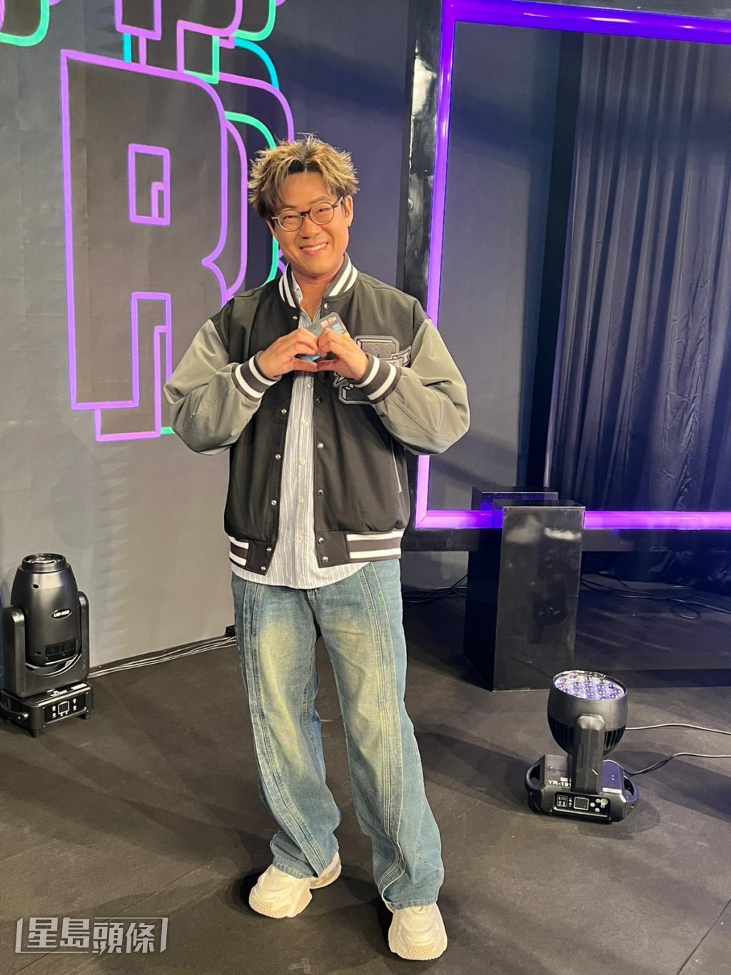 問到售票情況？他說：「主辦方唔畀我哋知，因為排舞練歌好密集，唔想俾壓力我哋。」