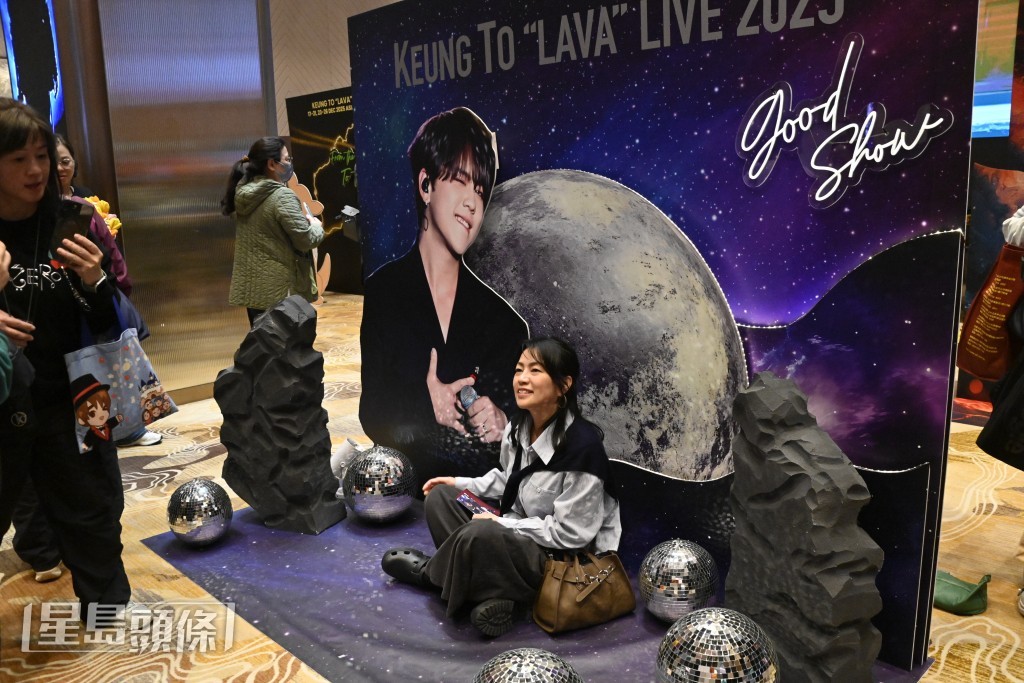 吸引大批粉絲打卡。