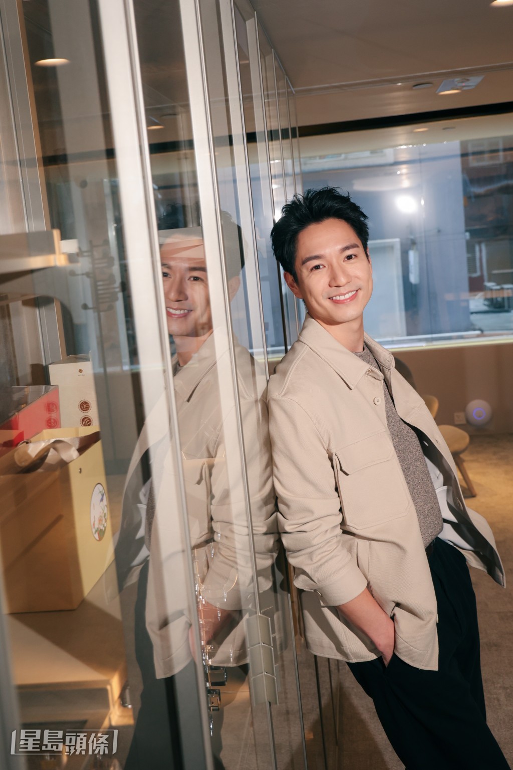 吳偉豪入行10周年感歎時光飛逝，感恩獲前輩指導。