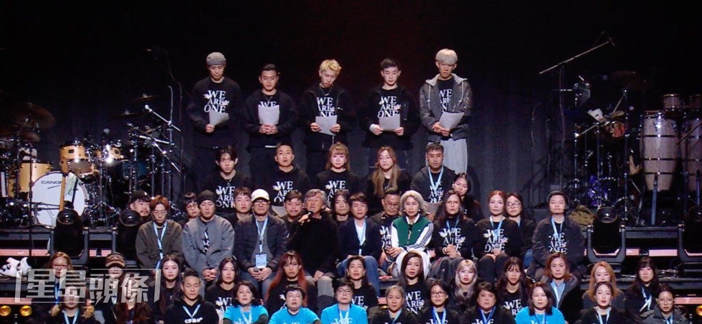 所以在綵排時特別錄製《每一個晚上》送給香港人。 所以在綵排時特別錄製《每一個晚上》送給香港人。